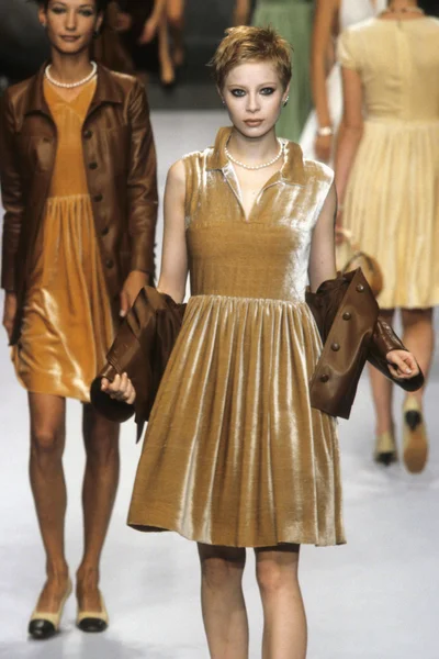 Look 145